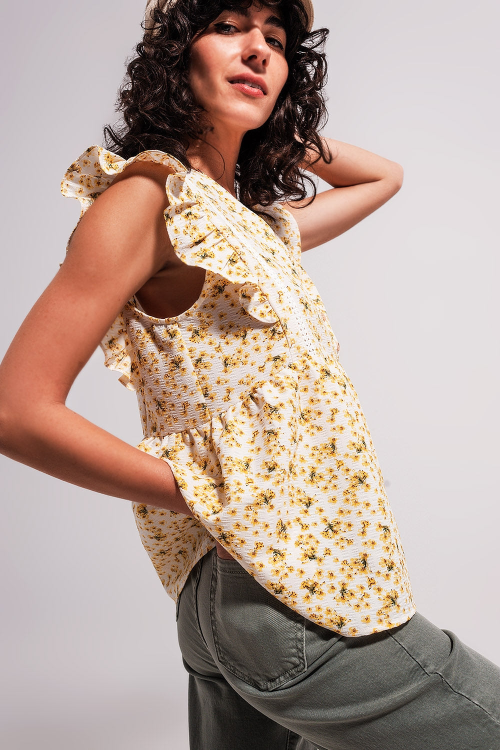 Blusa floreale in giallo