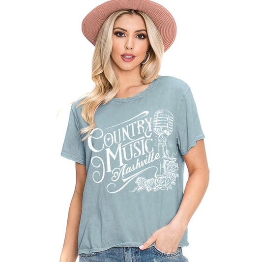 T-shirt color jeans con grafica