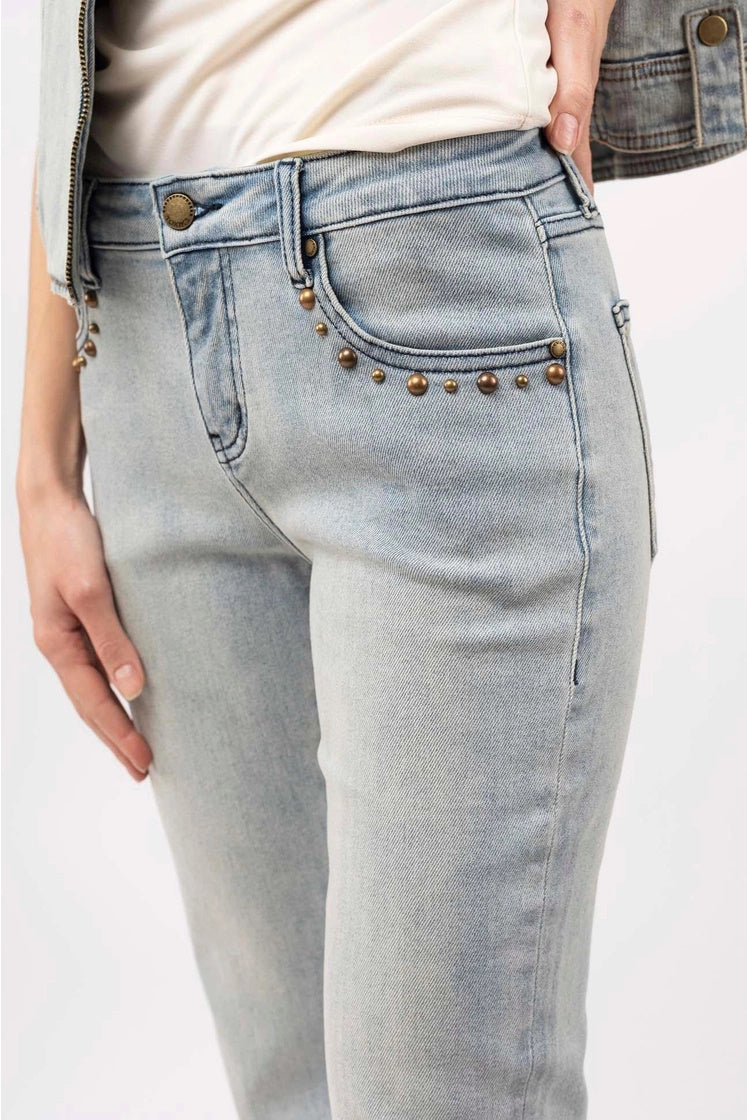 Jeans con dettagli borchie