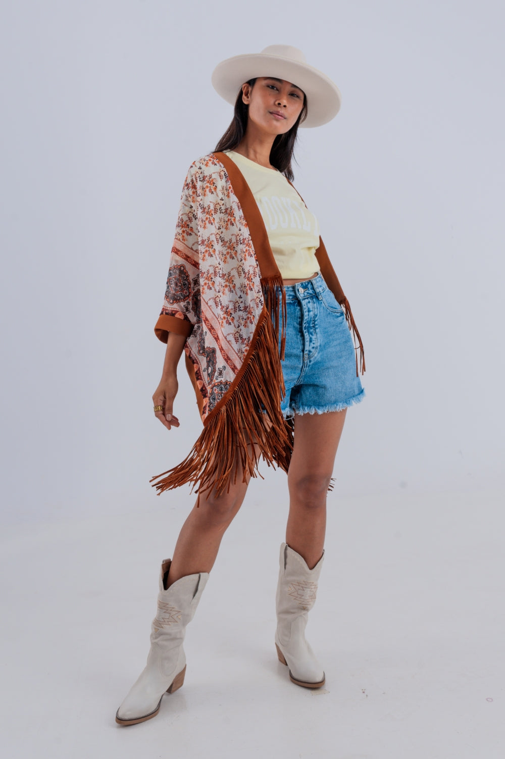 Kimono con frange